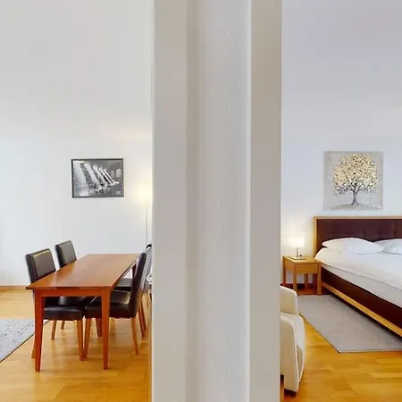 Apartment Executive 2 Bedroom Flat Near To The - D10 Zurich